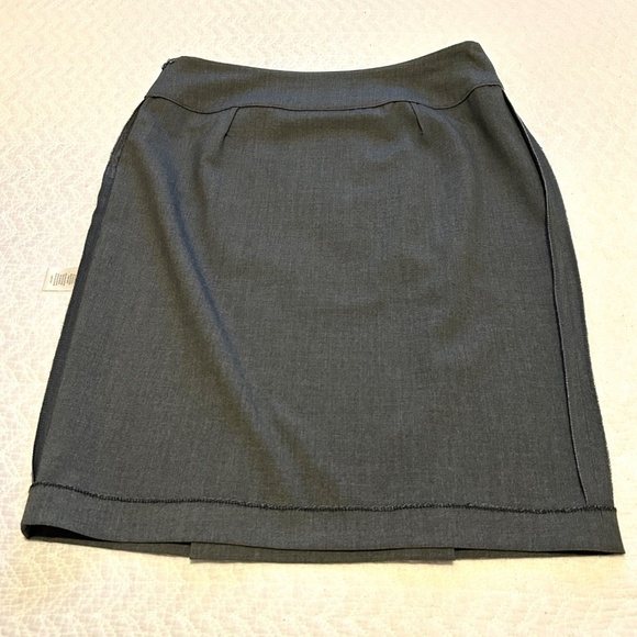 Joseph A. Pencil Skirt with Back Vents Med Grey Size 8 - Picture 7 of 13